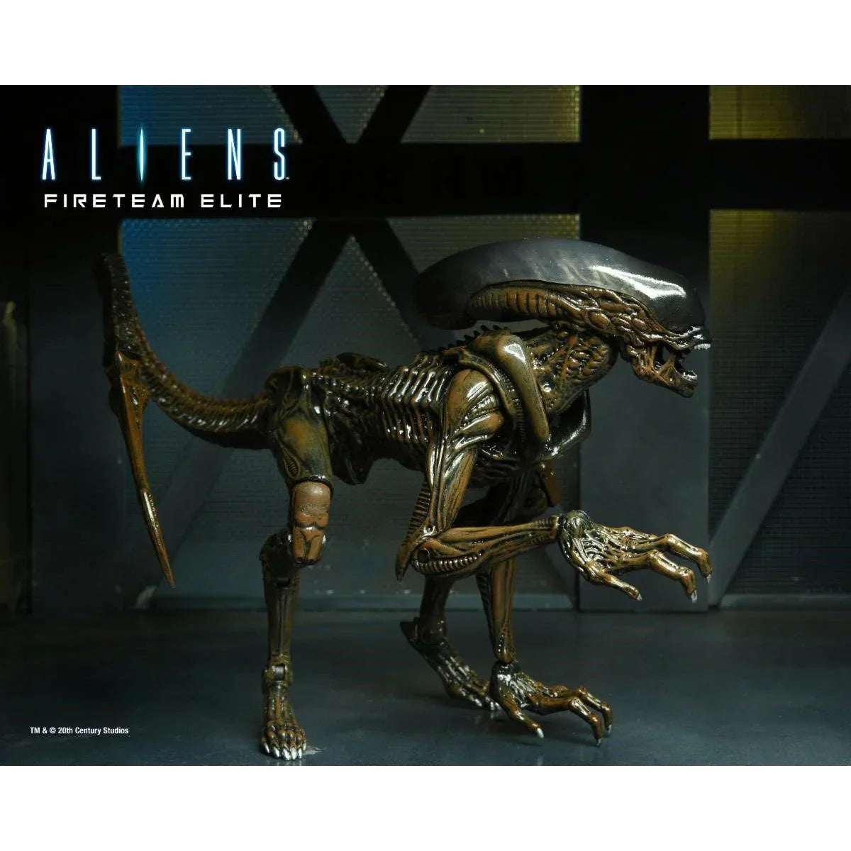 Aliens: Fireteam Elite Runner Alien 7-Inch Scale Action Figure