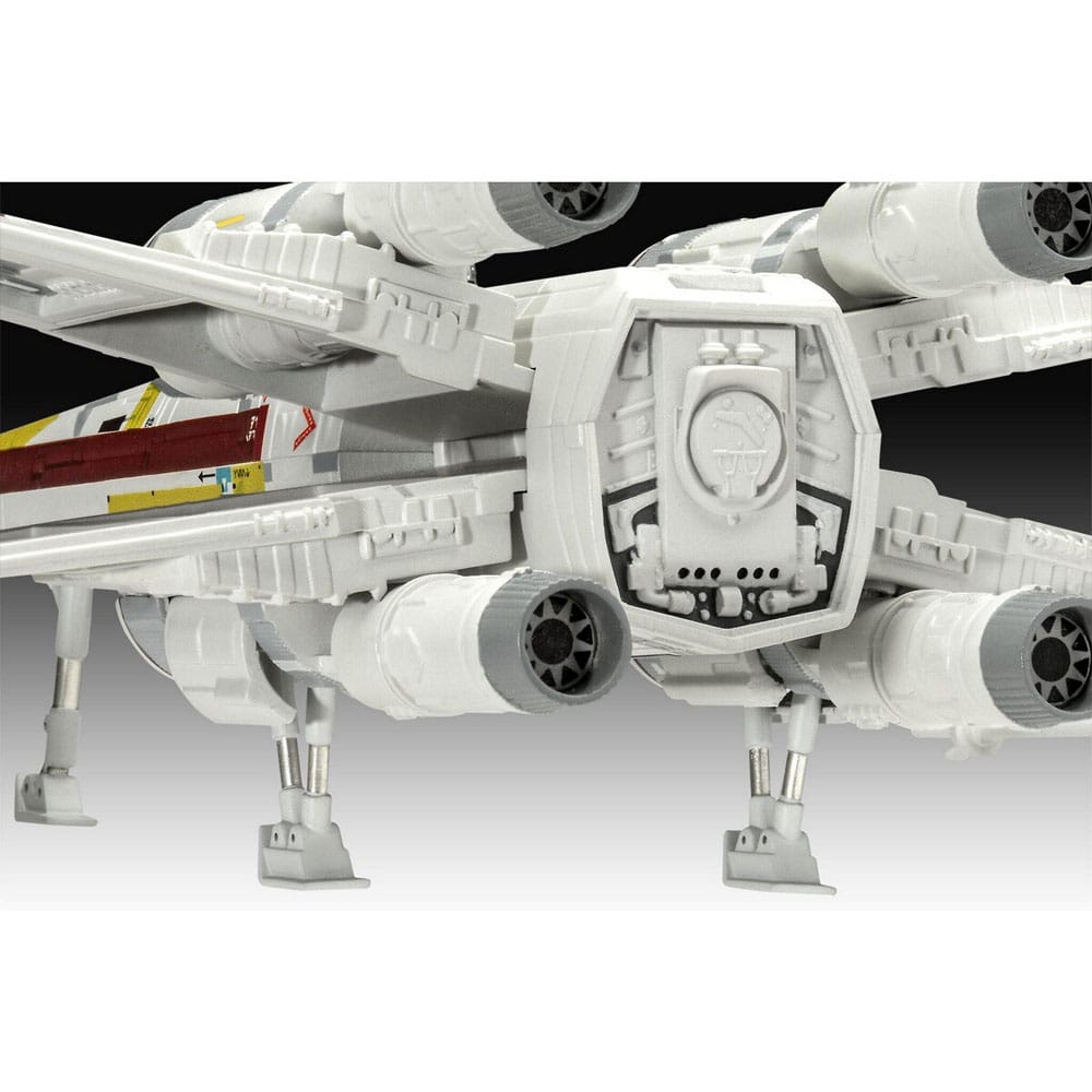 **PREORDER** Star Wars Model Kit 1/57 Carson Teva's X-Wing Fighter 22 cm