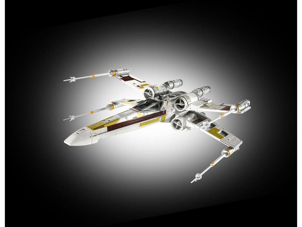 **PREORDER** Star Wars Model Kit 1/57 Carson Teva's X-Wing Fighter 22 cm